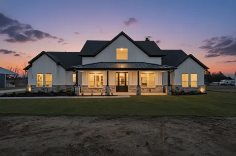 3089 County Road 1076
