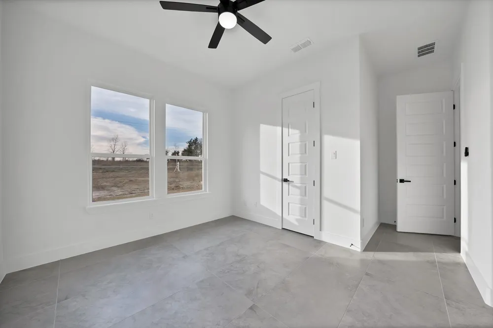 3089 County Road 1076 Celeste, TX 75423