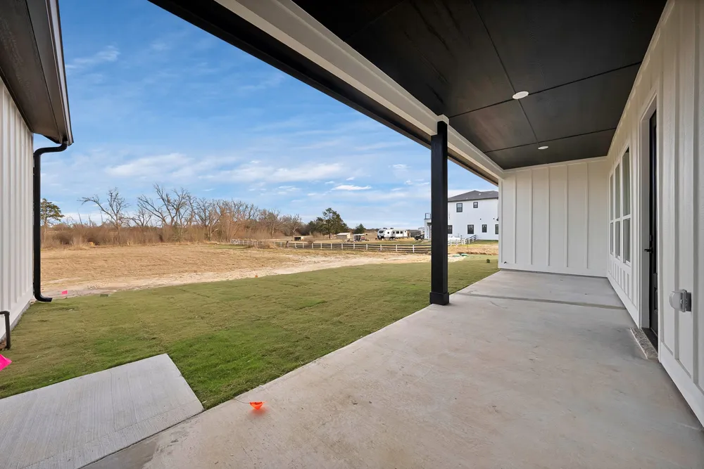 3089 County Road 1076 Celeste, TX 75423