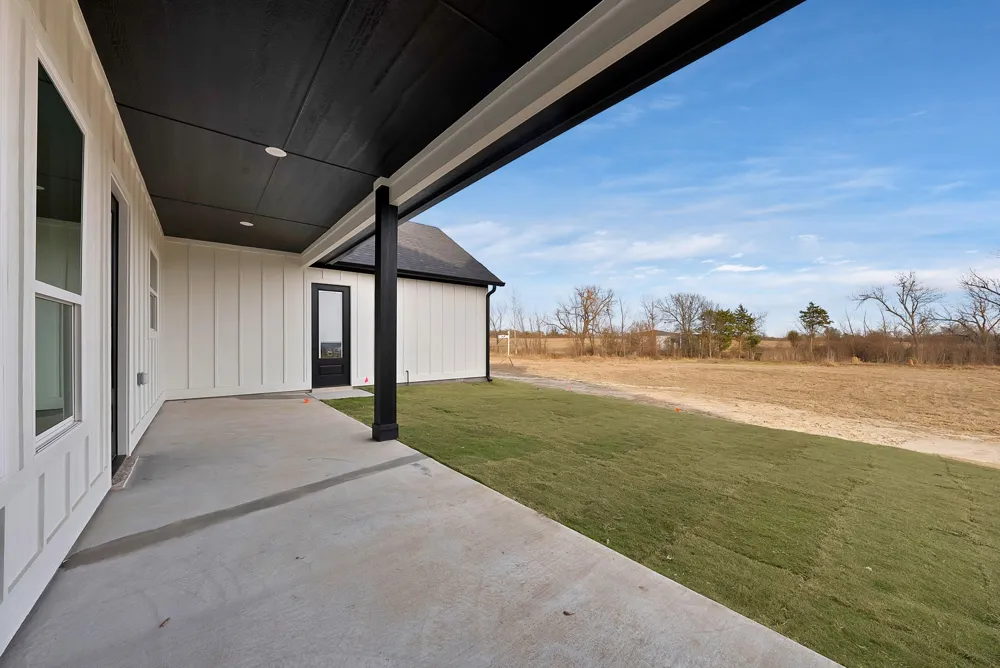 3089 County Road 1076 Celeste, TX 75423