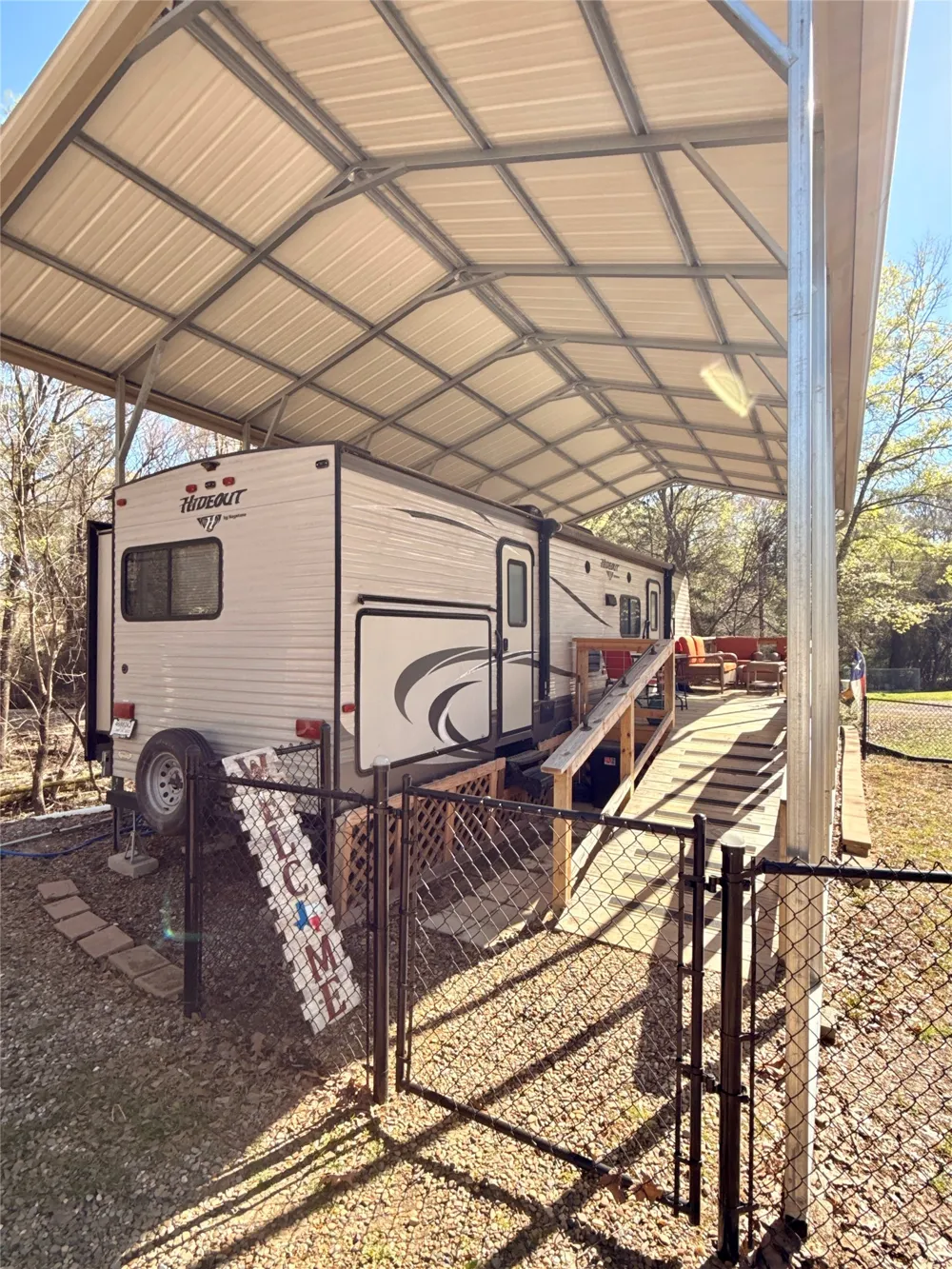 6435 FM 17 #605 Yantis, TX 75497