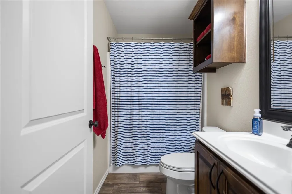 307 Mission Crest Circle Lindale, TX 75771