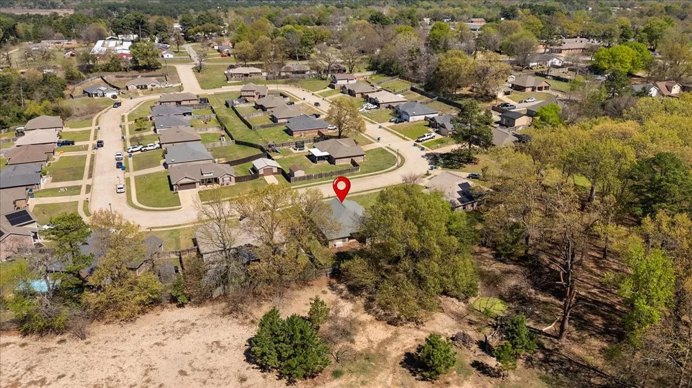 307 Mission Crest Circle Lindale, TX 75771