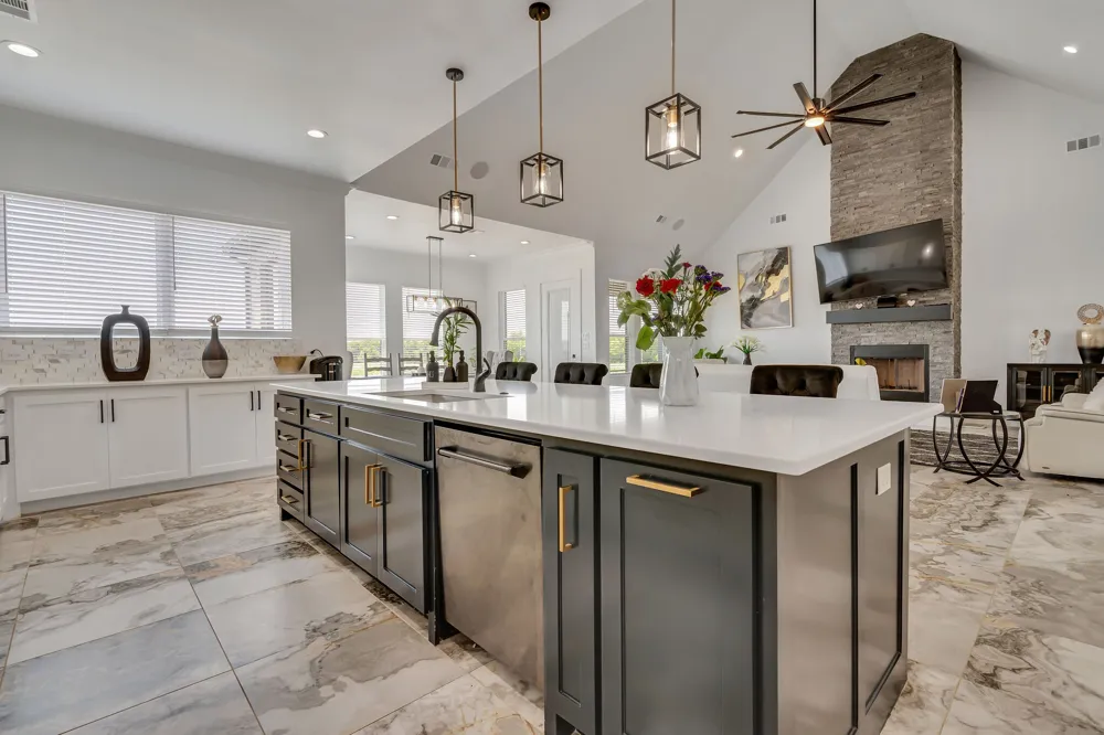 7299 Tom Trail Krum, TX 76249