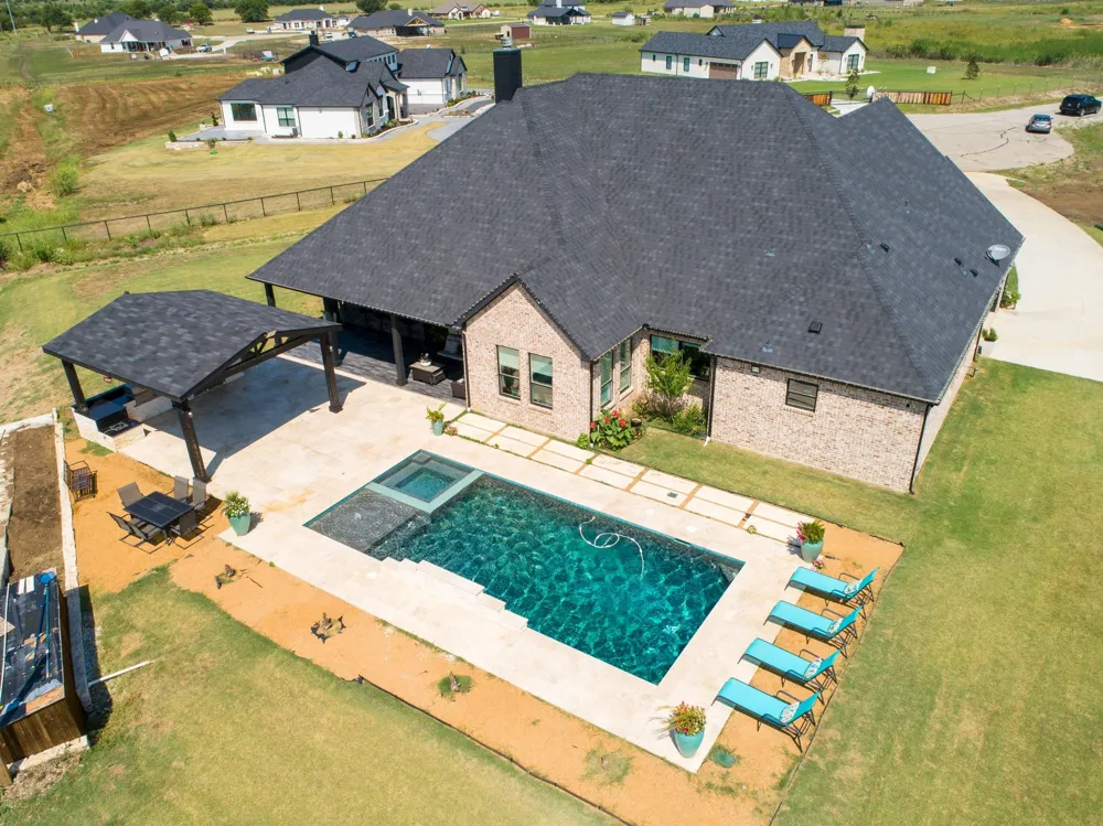 7299 Tom Trail Krum, TX 76249