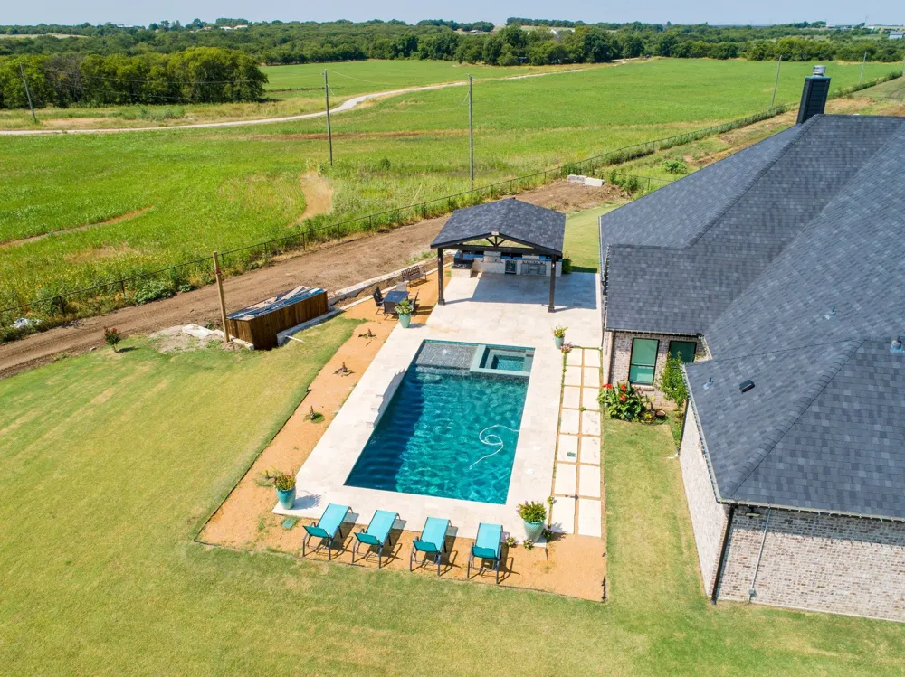 7299 Tom Trail Krum, TX 76249