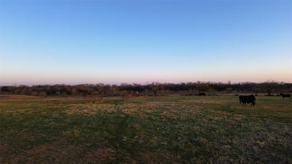 12301 HWY 36 Comanche, TX 76442