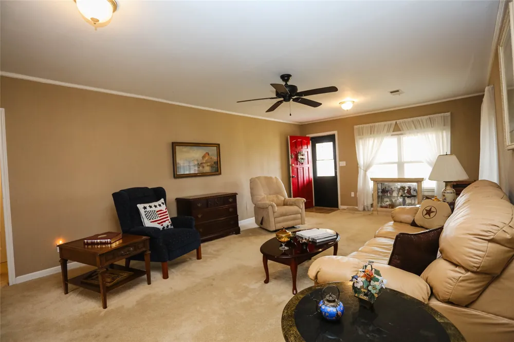 12301 HWY 36 Comanche, TX 76442