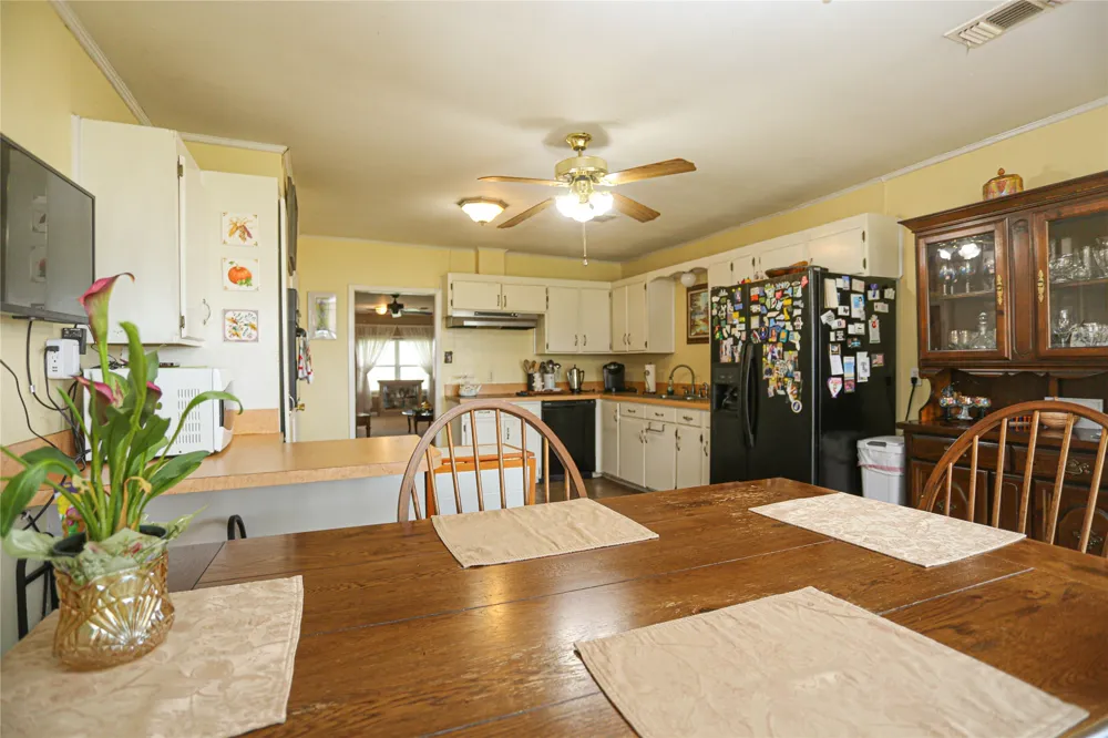 12301 HWY 36 Comanche, TX 76442
