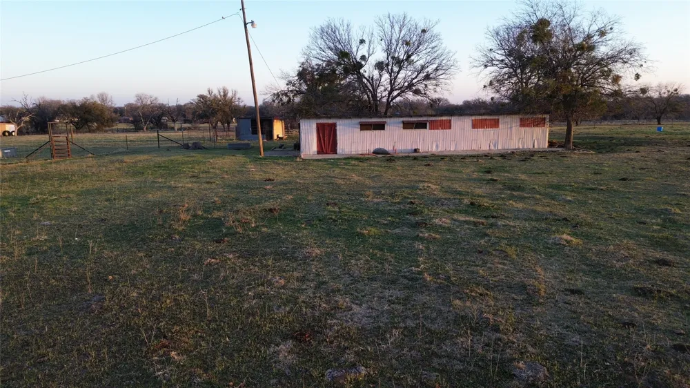 12301 HWY 36 Comanche, TX 76442