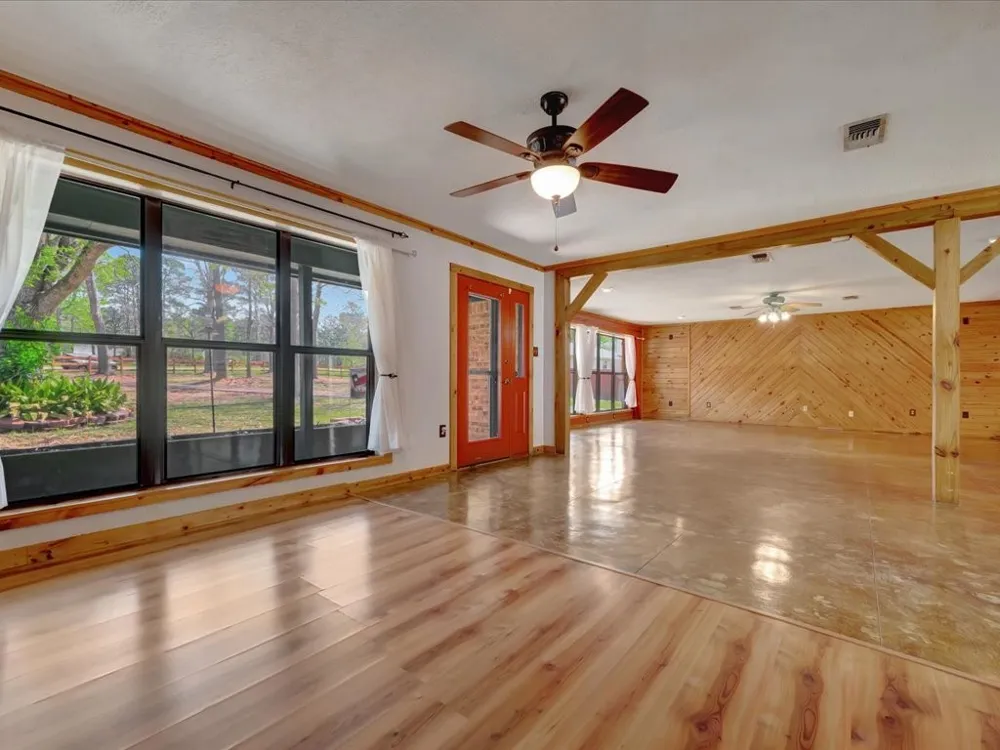 4636 Southwood Drive Lufkin, TX 75904