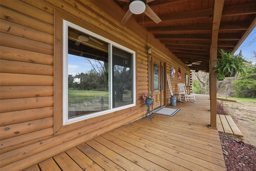 17311 E Us-82 Honey Grove, TX 75446