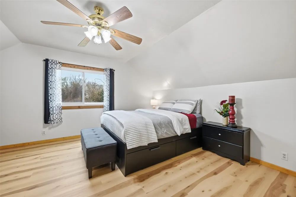 17311 E Us-82 Honey Grove, TX 75446