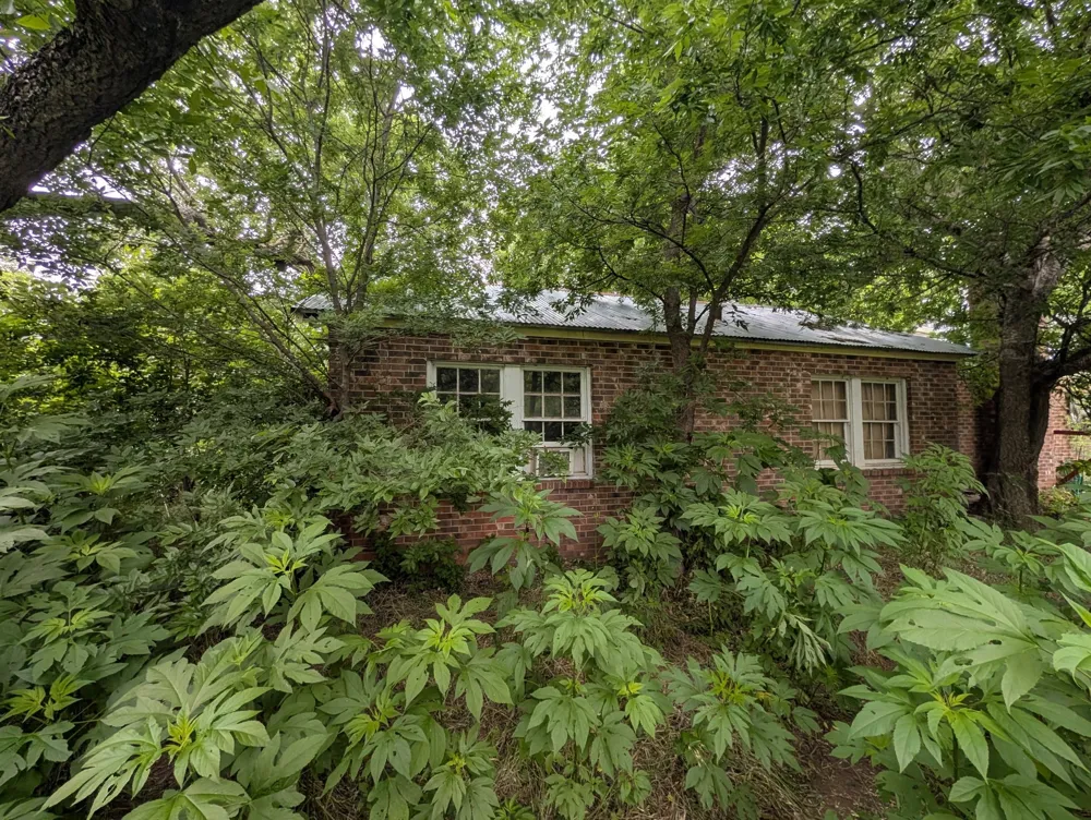 602 Avenue H Blanket, TX 76432