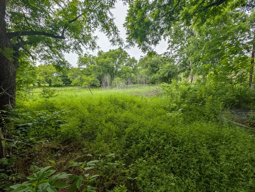 602 Avenue H Blanket, TX 76432