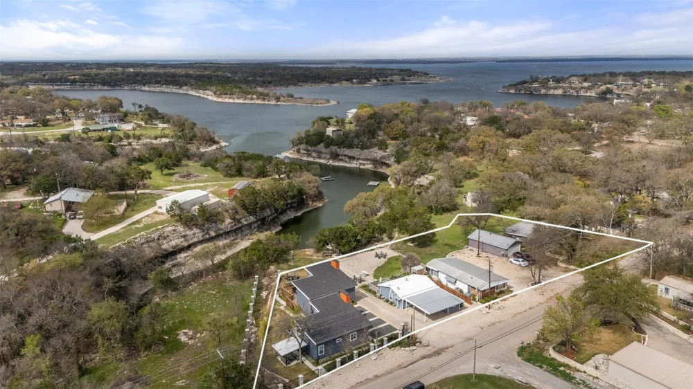 County Road 1700 Clifton, TX 76634
