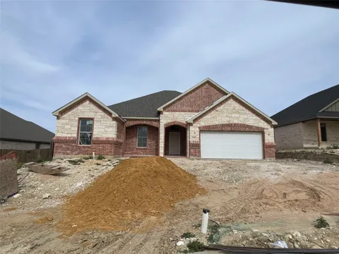 1902 West hill Drive