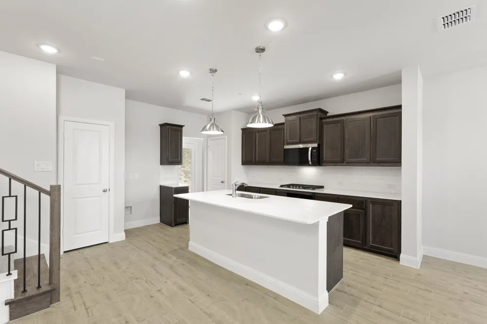 1983 Gentle Oak Trail Corinth, TX 76210