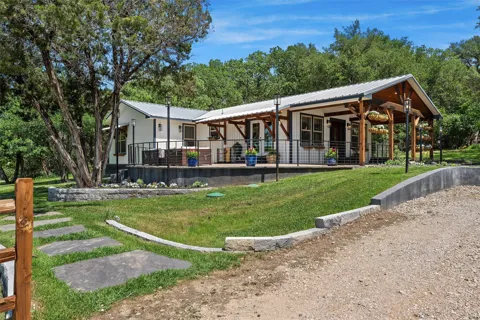 384 Fort Graham Road