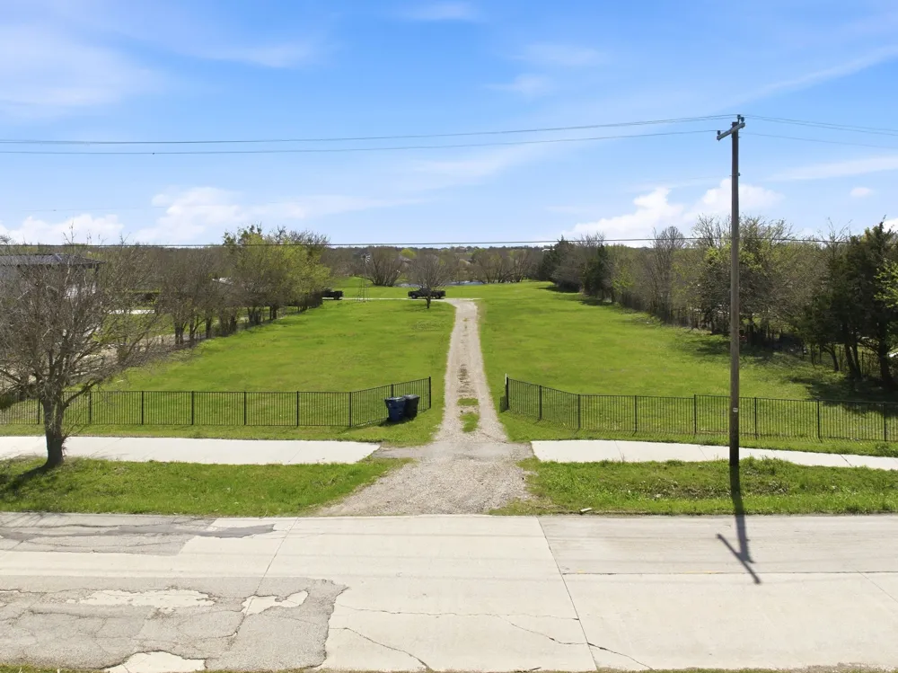 313 Hubbard Drive Heath, TX 75032