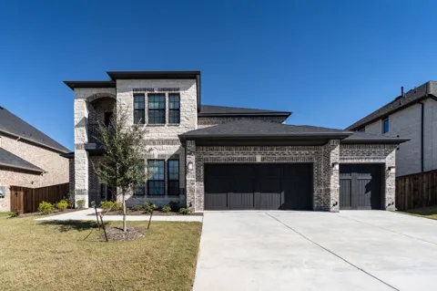 1818 Verona Lane