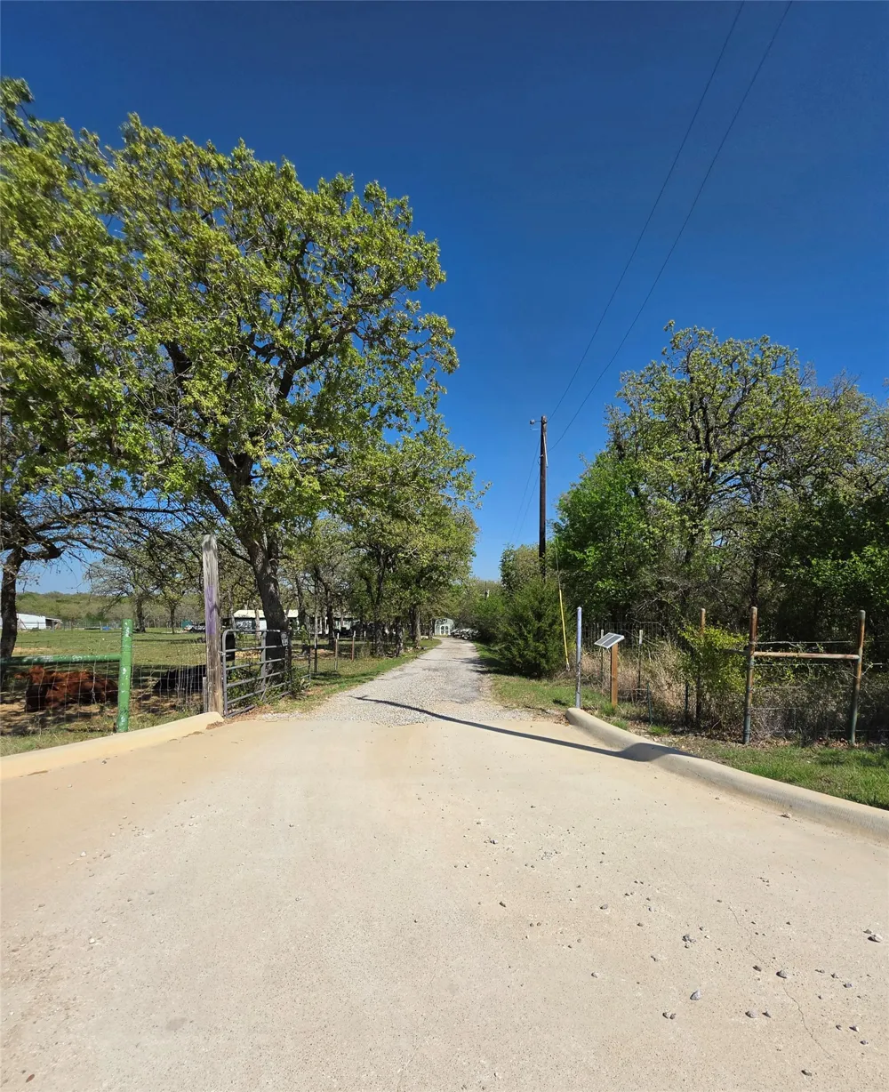 470 Private Road 3650 Paradise, TX 76073
