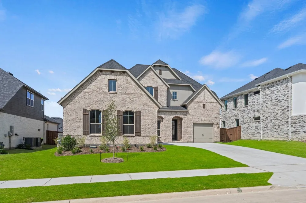 933 Mumms Field Drive Fort Worth, TX 76247