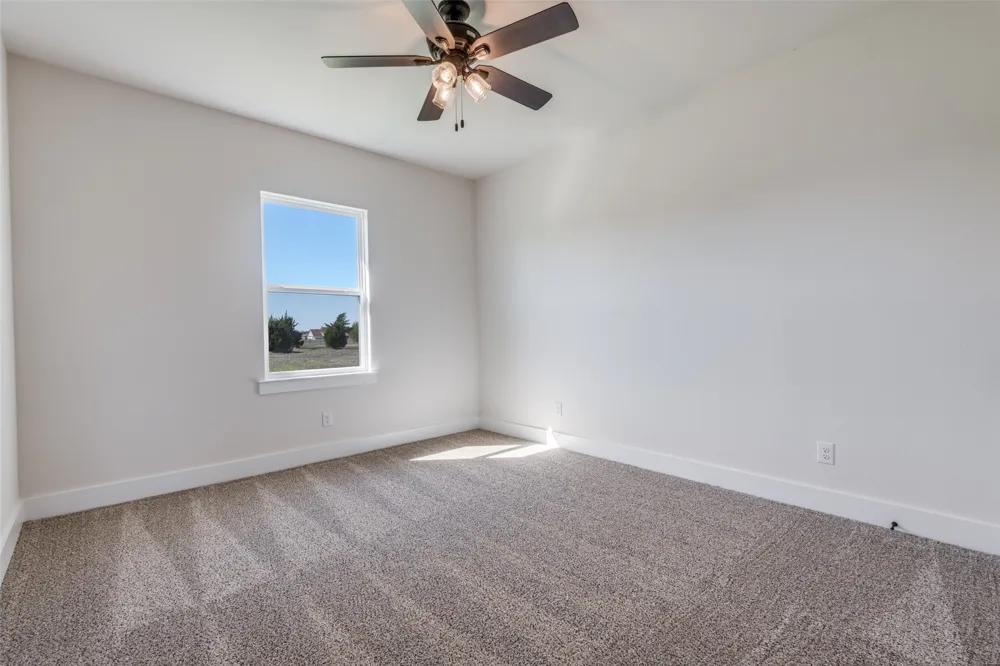 820 Evergreen Way Nevada, TX 75173