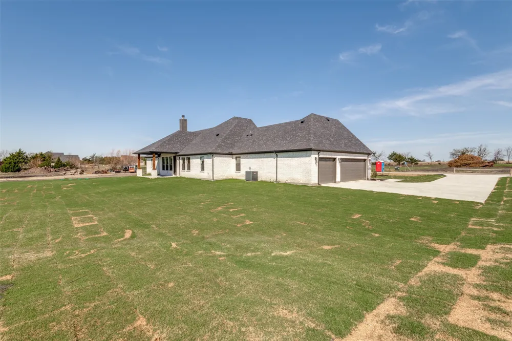 820 Evergreen Way Nevada, TX 75173