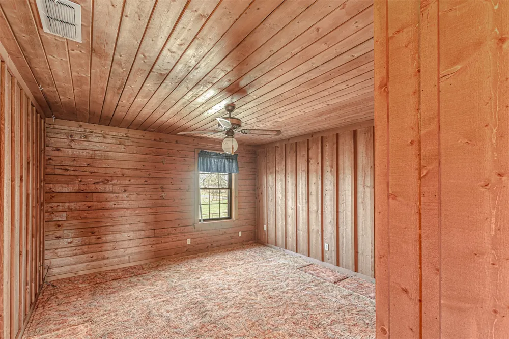 198 Vz County Road 4311 Ben Wheeler, TX 75754