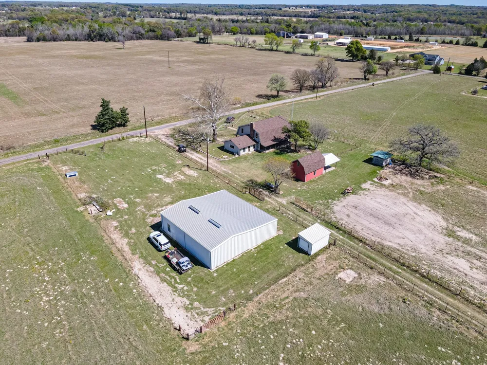 198 Vz County Road 4311 Ben Wheeler, TX 75754