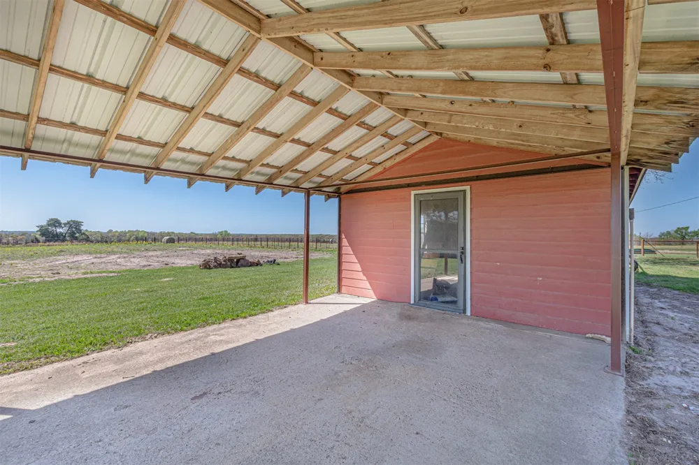 198 Vz County Road 4311 Ben Wheeler, TX 75754