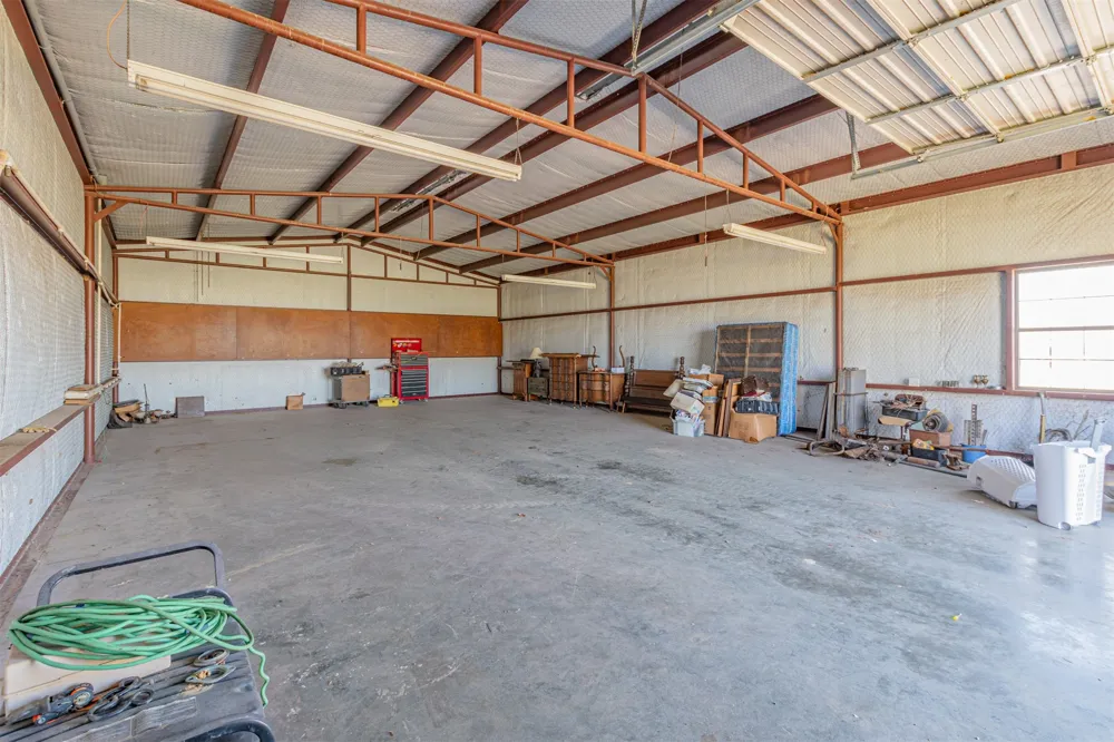198 Vz County Road 4311 Ben Wheeler, TX 75754