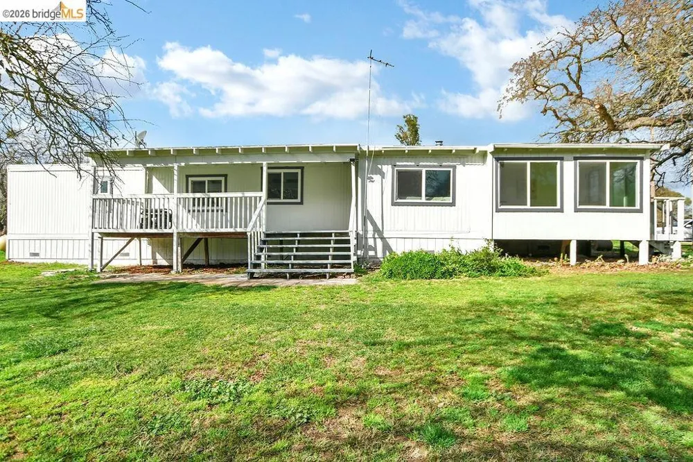 7550 Adams Ave Valley Springs, CA 95252