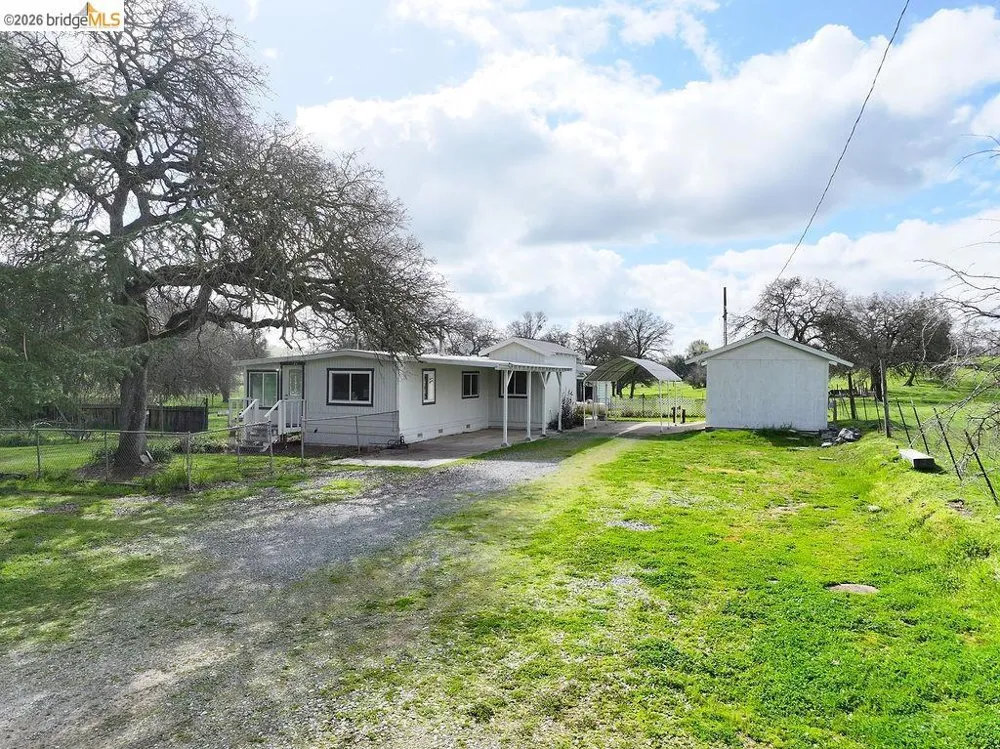 7550 Adams Ave Valley Springs, CA 95252