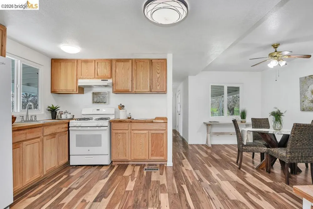 7550 Adams Ave Valley Springs, CA 95252