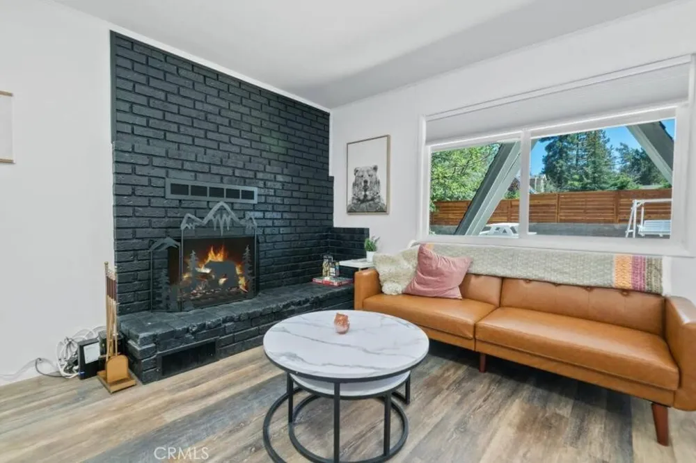 560 Edgemoor #5 Big Bear Lake, CA 92315