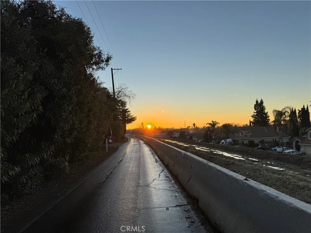 1899 Garden Hwy Sacramento, CA 95833