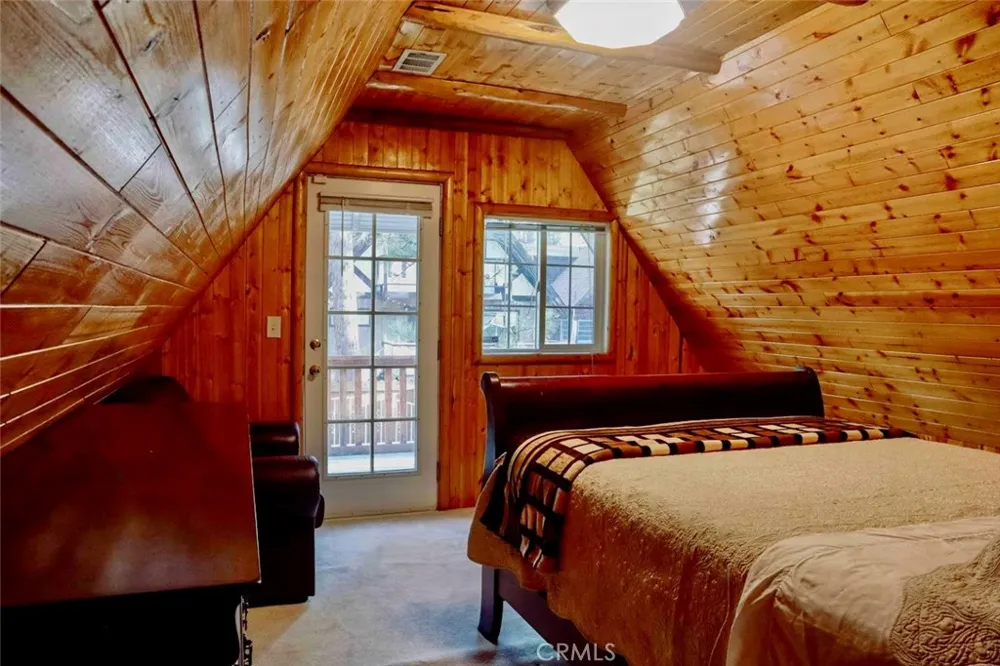 336 W Sherwood Big Bear City, CA 92314
