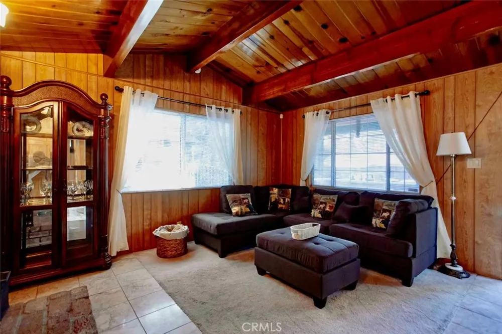 336 W Sherwood Big Bear City, CA 92314