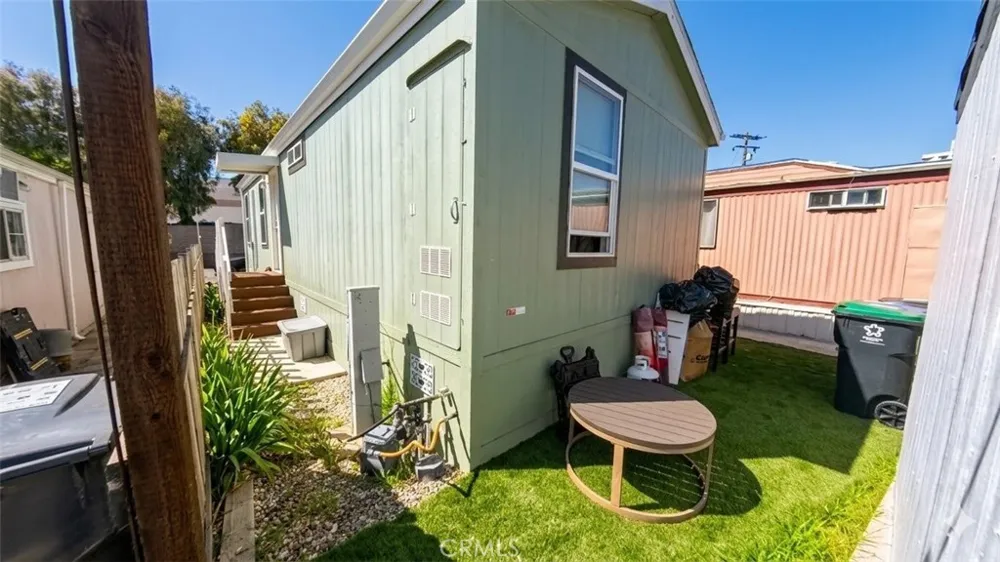 2767 W 1st #12 Santa Ana, CA 92703