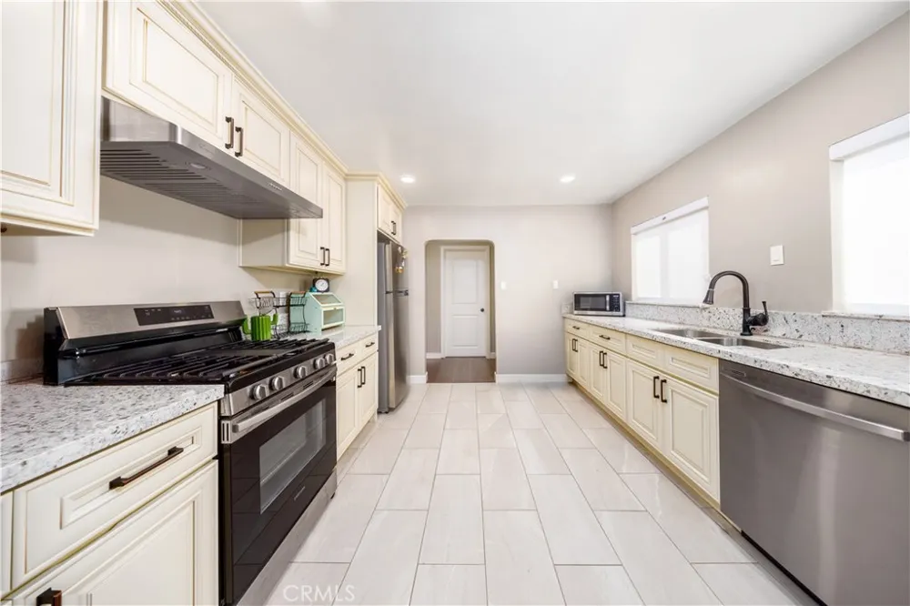607 Sefton Monterey Park, CA 91755