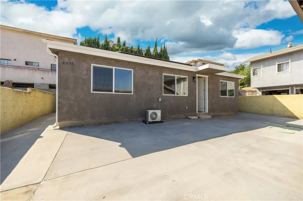 607 Sefton Monterey Park, CA 91755