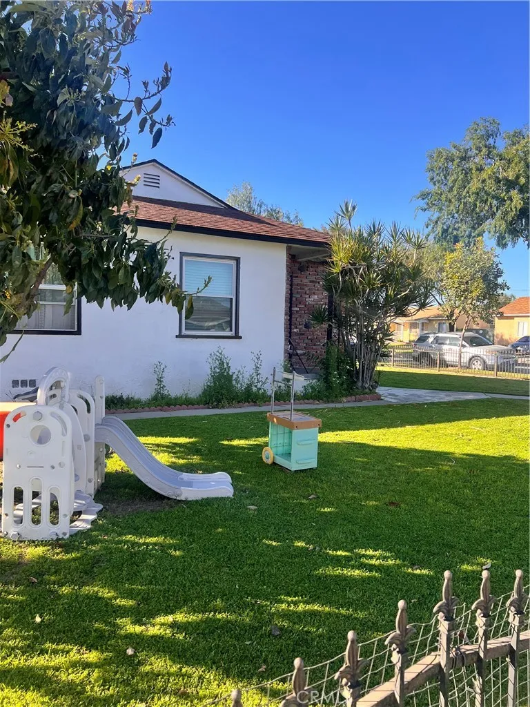 9346 Canford Pico Rivera, CA 90660