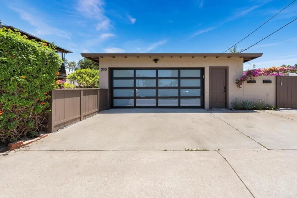 219 24th St Del Mar, CA 92014