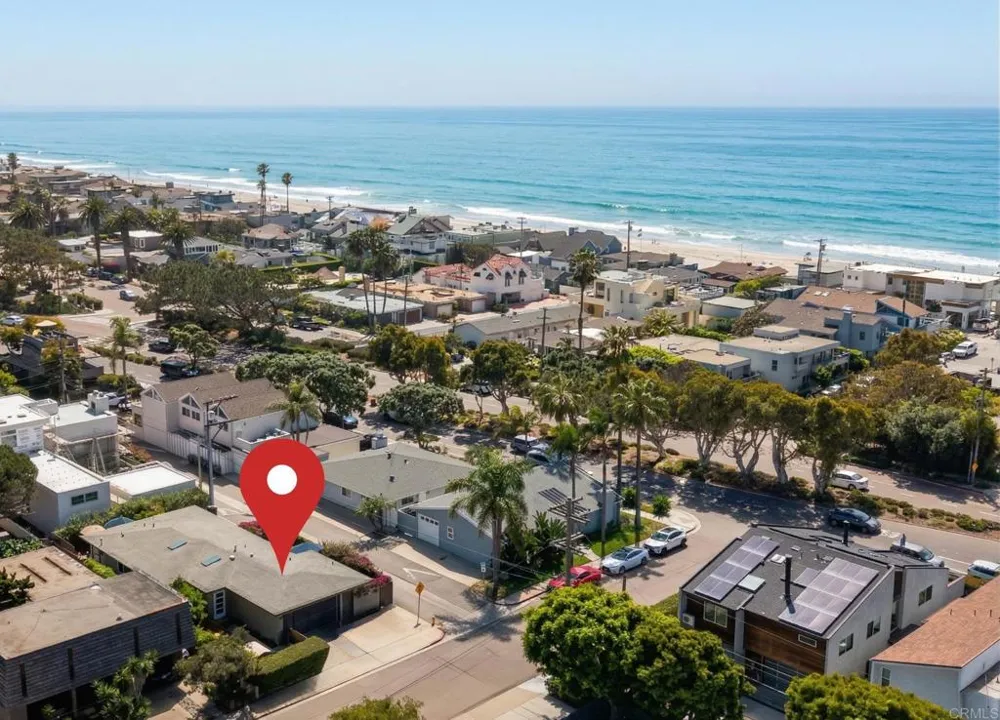 219 24th St Del Mar, CA 92014