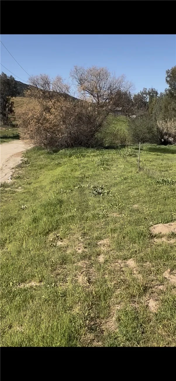 24859 Orange St Wildomar, CA 92584