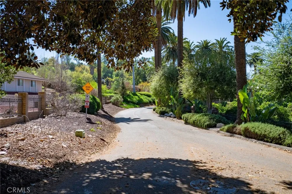 6480 Hawarden Riverside, CA 92506