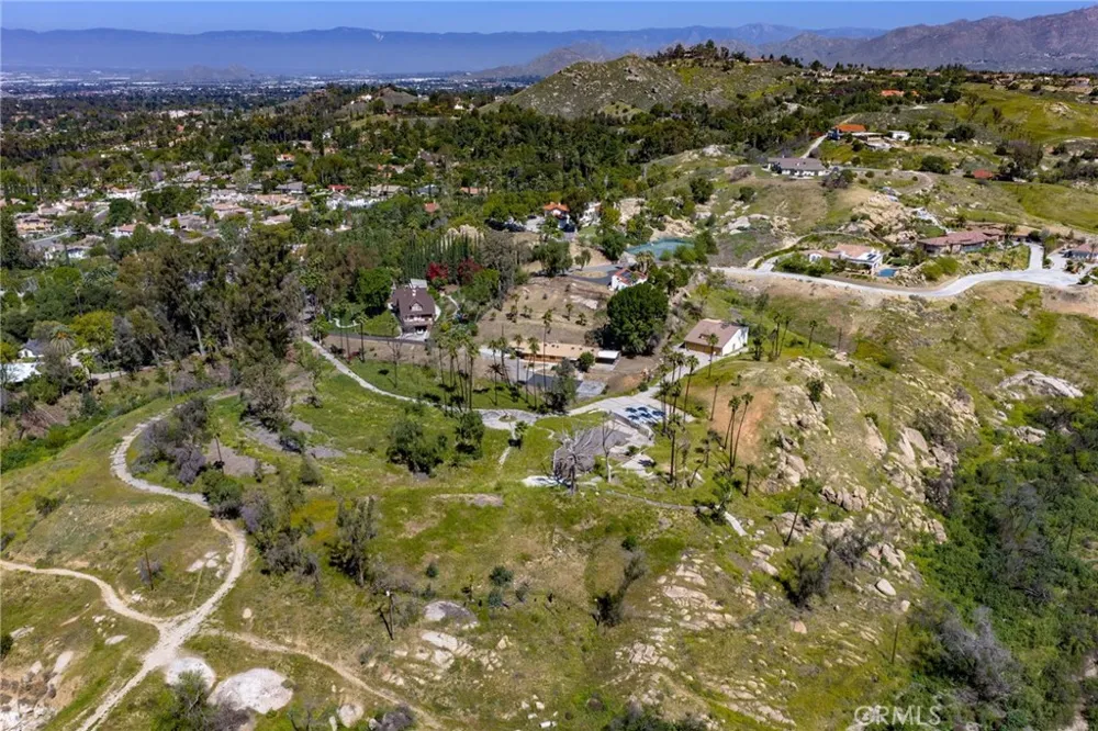 6480 Hawarden Riverside, CA 92506