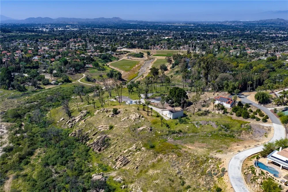 6480 Hawarden Riverside, CA 92506